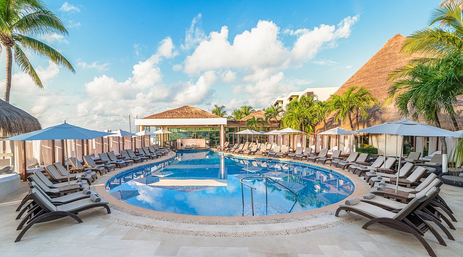 Explore Desire Resort – Curated Luxury, Romance, and Relaxation Experiences