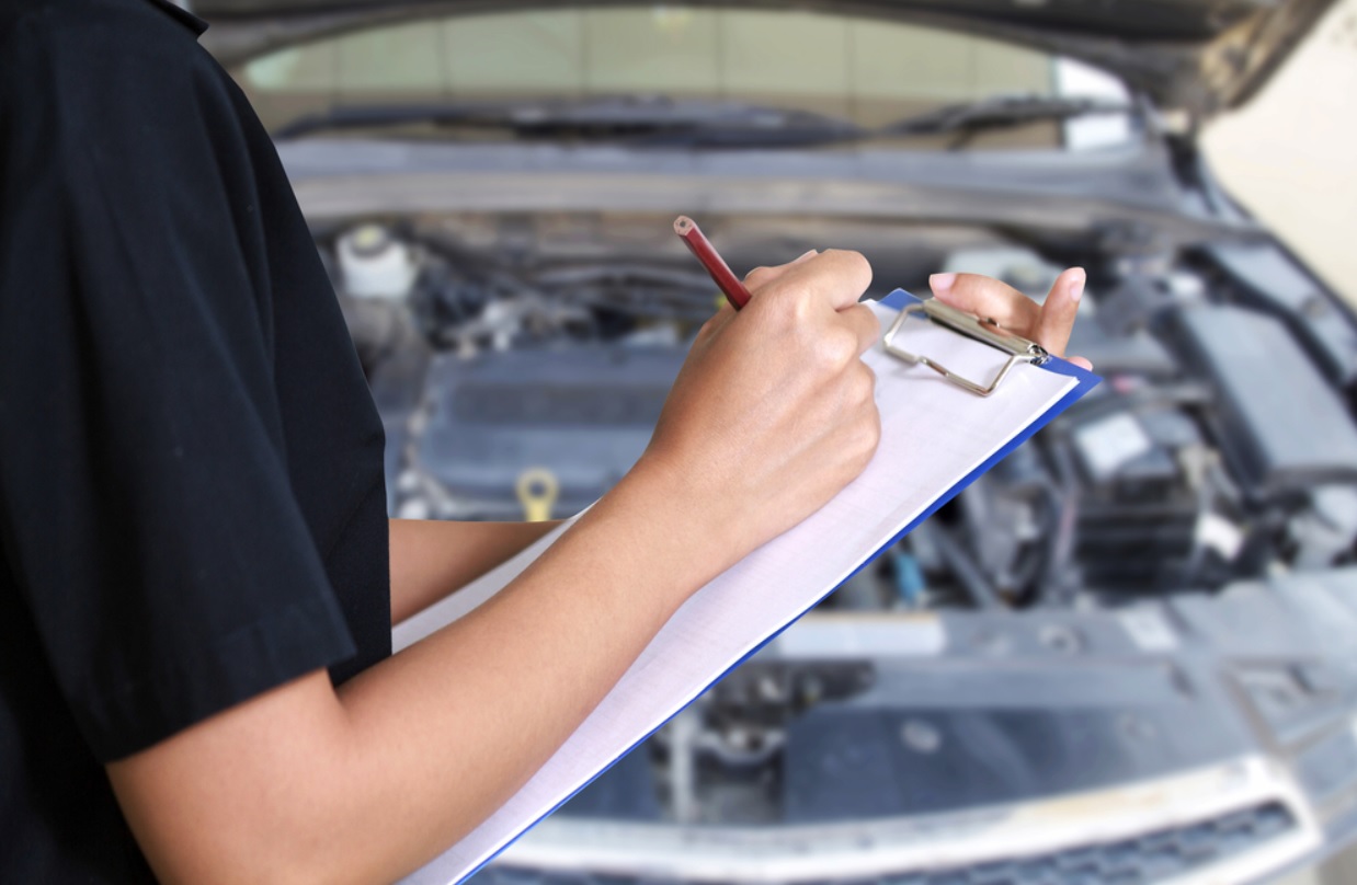 Cheap Autocheck delivers low-cost car background checks that support confident decisions